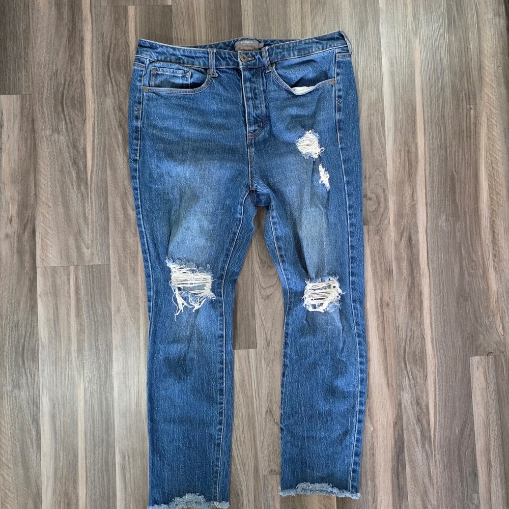 Torrid High Rise Straight Distressed Jeans Blue Button Fly 10R